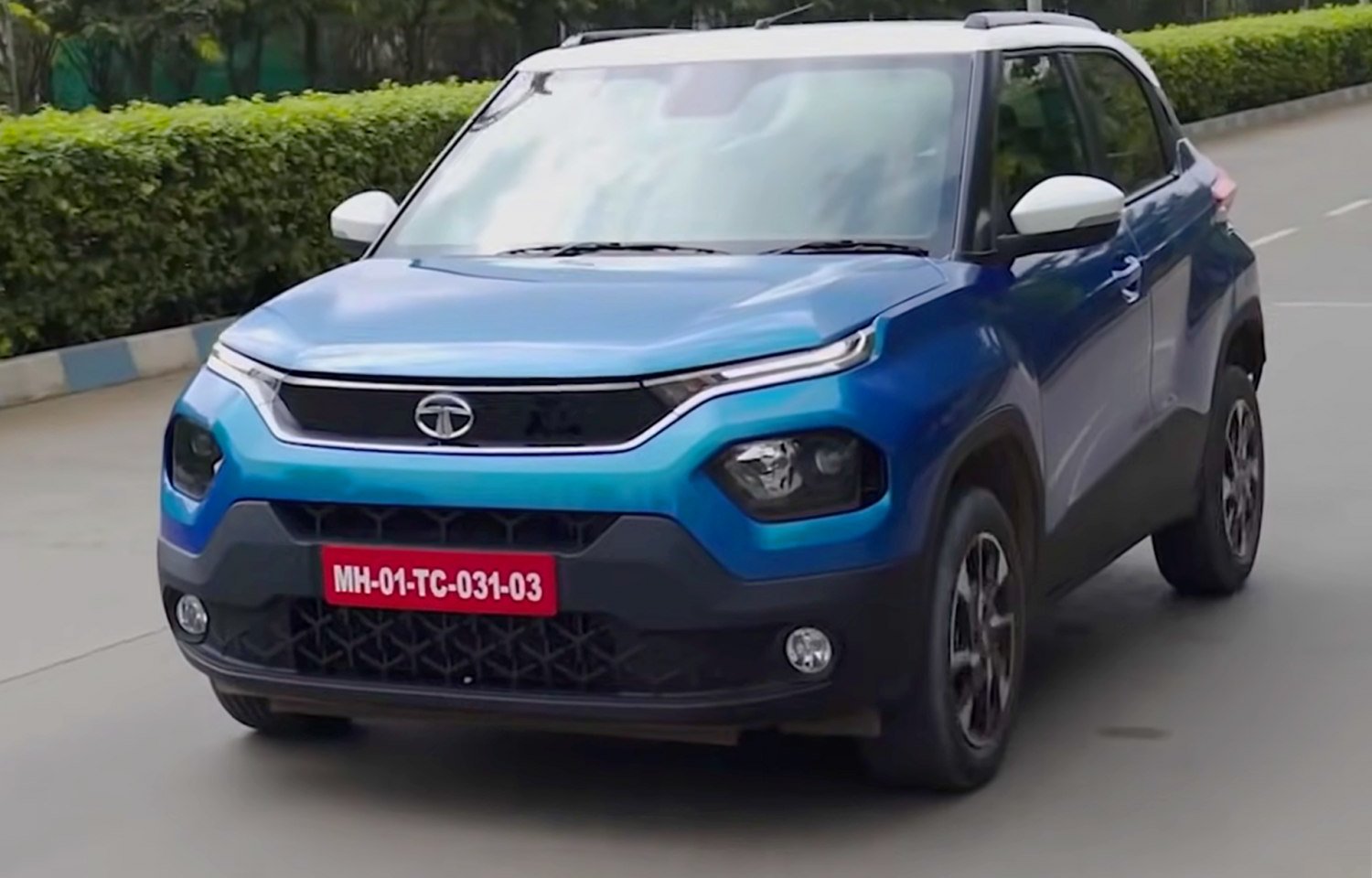 tata-punch-facelift-2023-tata-punch-diesel-engine-tata-punch-cng